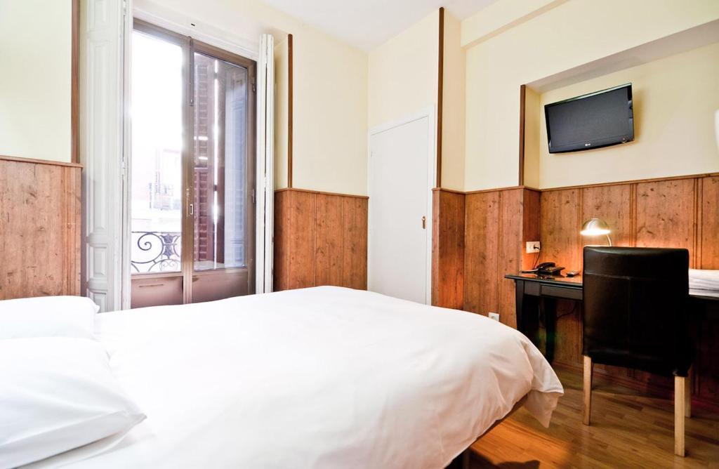 Hostal Asuncion Μαδρίτη Δωμάτιο φωτογραφία